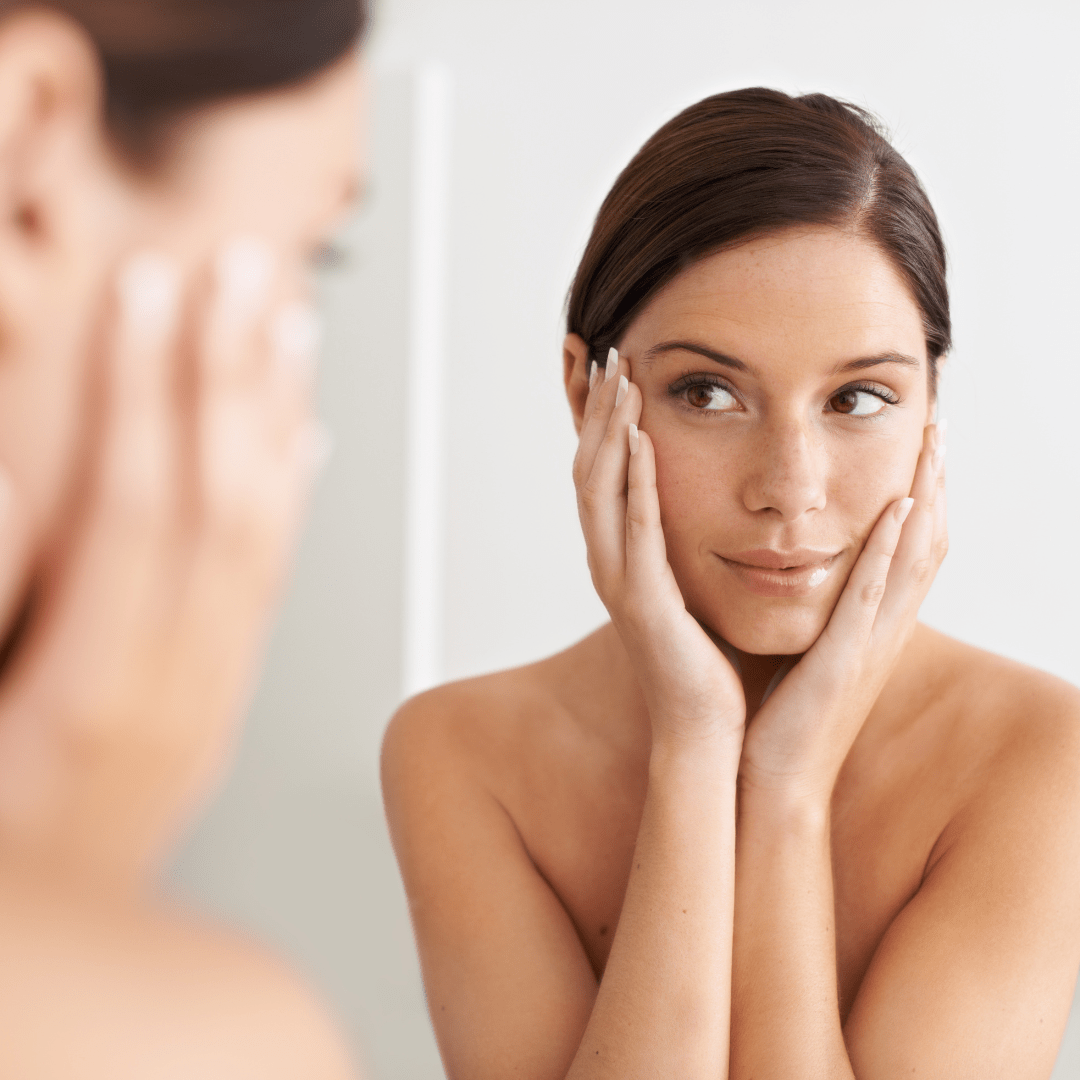 Achieving Smooth and Flawless Skin Texture: The Power of Skincare Serums - Rena Roots™
