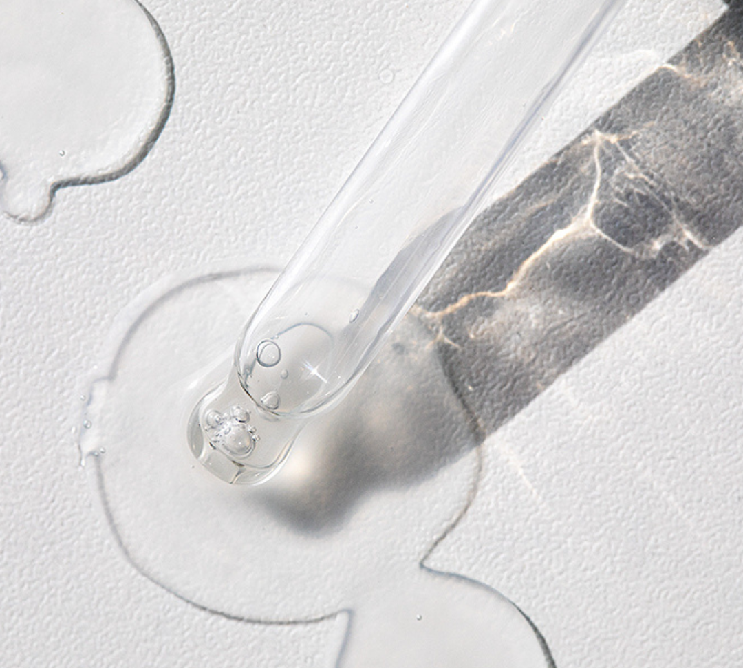 The Power of Ferulic Acid: Why It's a Game-Changer for Mature Skin
